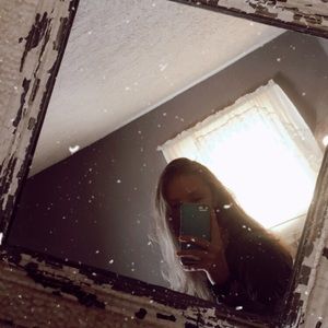 Meet your Posher, Victoria